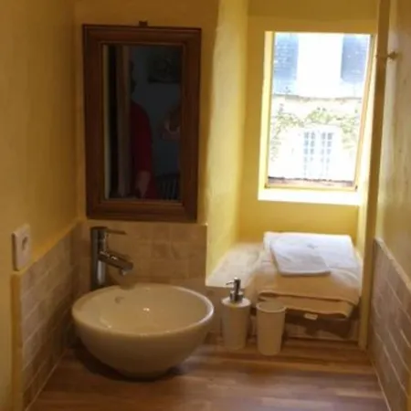 Holiday home Historique Au Chateau De Charme Proche Du Mans - Fr-1-410-453